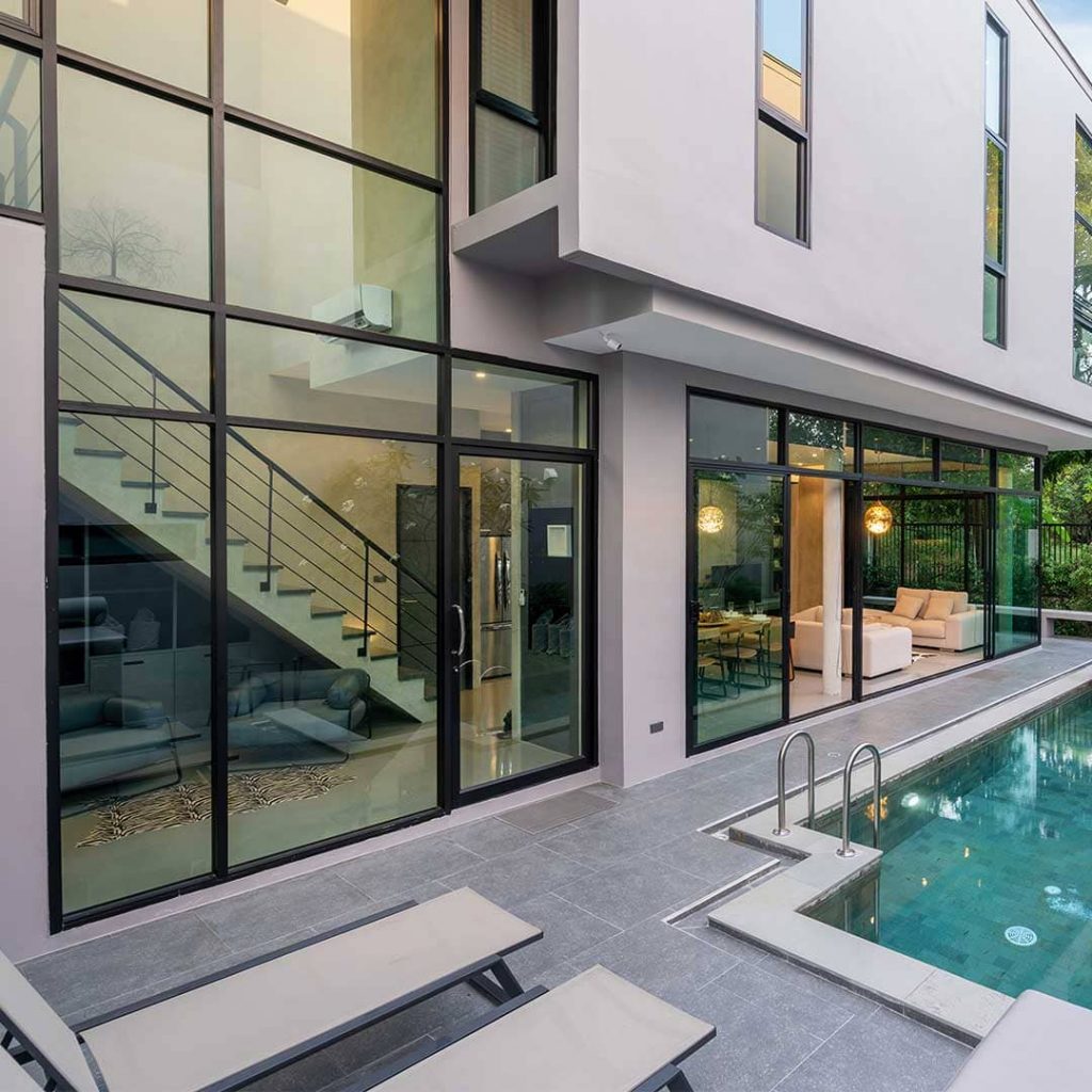 Ferestrele – porți de intrare. Securitatea locuintei.